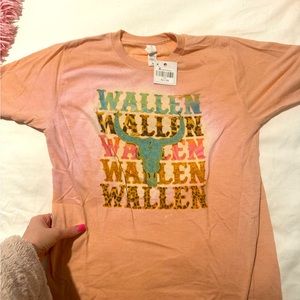 Morgan Wallen shirt!